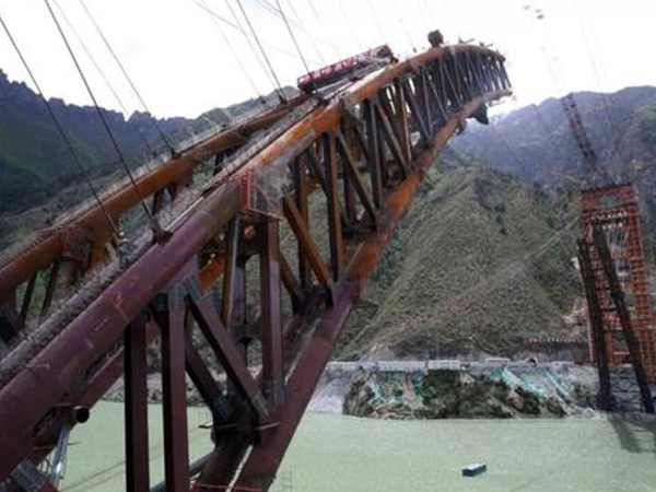 橋梁耐候鋼有哪些特點？