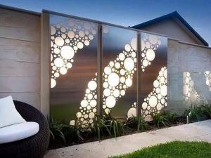 耐候鋼廠家告訴你景觀耐候鋼的優(yōu)缺點有哪些？