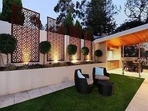 耐候鋼沉甸甸的歷史感！