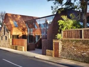 耐候板抗沖擊性好！