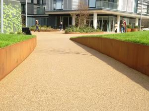 耐候鋼的價(jià)格影響因素有哪些？